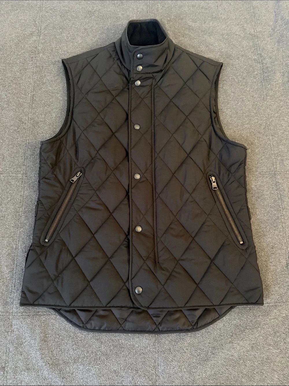 Banana Republic Quilted Snap-Front Vest - Black